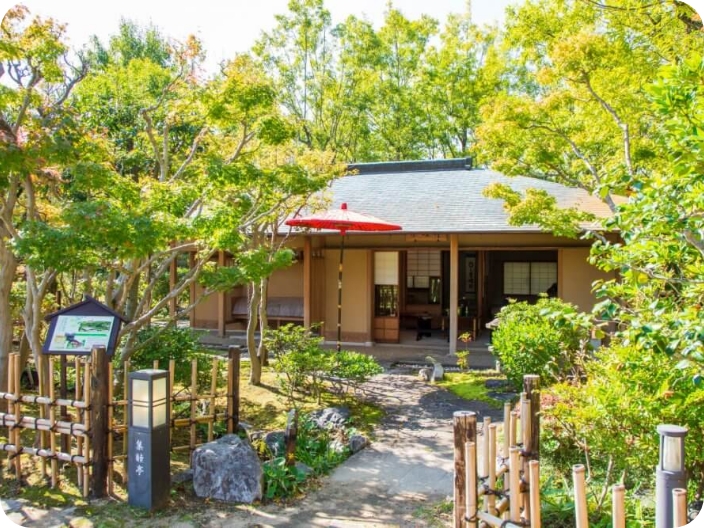 茶室・集睦亭(しゅうぼくてい)の外観